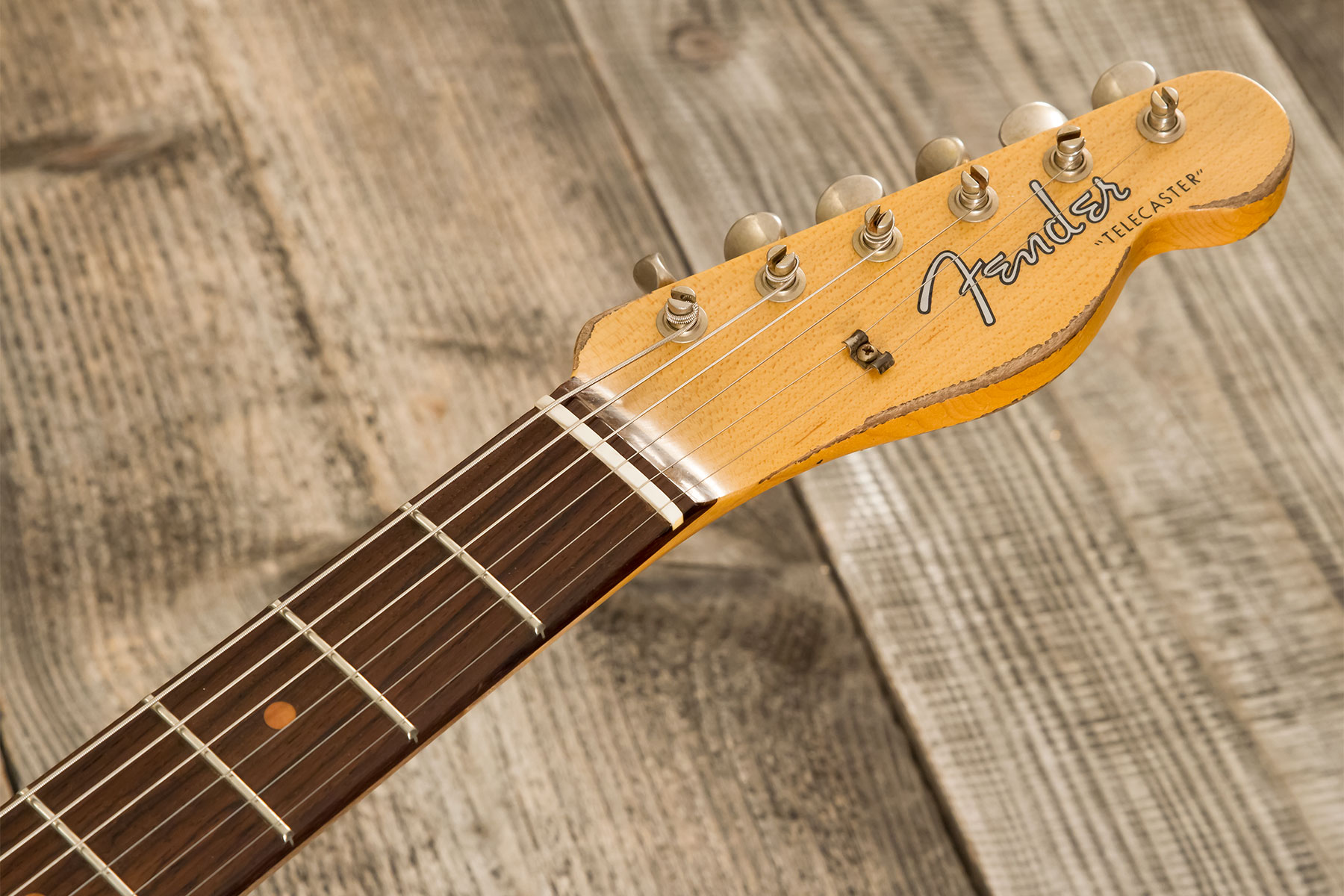 Fender Custom Shop Tele Custom 1960 2s Ht Rw #cz580600 - Heavy Relic Tahitian Coral O. 3-color Sunburst - Tel shape electric guitar - Variation 11