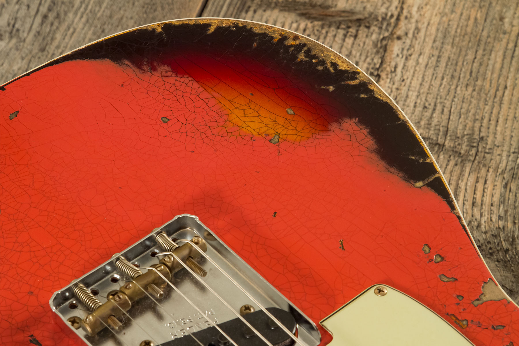 Fender Custom Shop Tele Custom 1960 2s Ht Rw #cz580600 - Heavy Relic Tahitian Coral O. 3-color Sunburst - Tel shape electric guitar - Variation 4